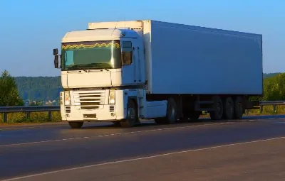 Antalya ile Yeldeğirmeni Arası Öğrenci Eşyası Taşıma